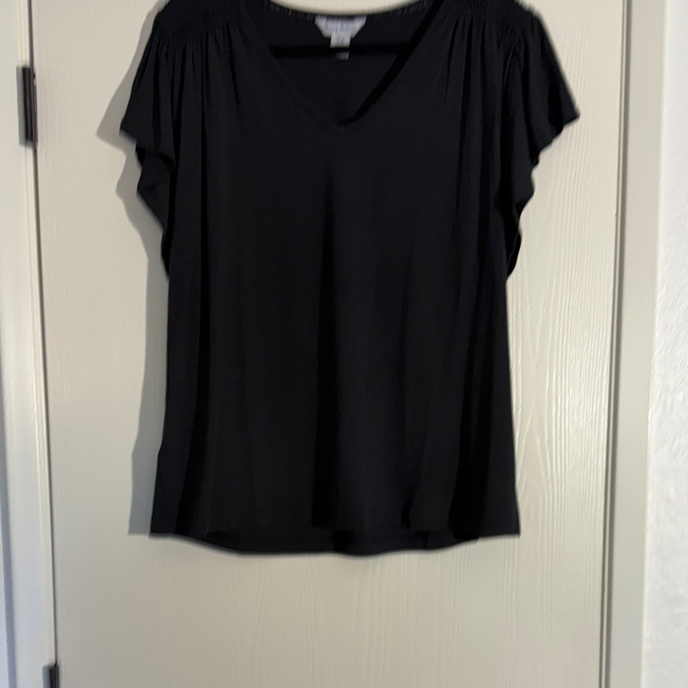 Tommy Bahama Black Short Sleeve Top size L